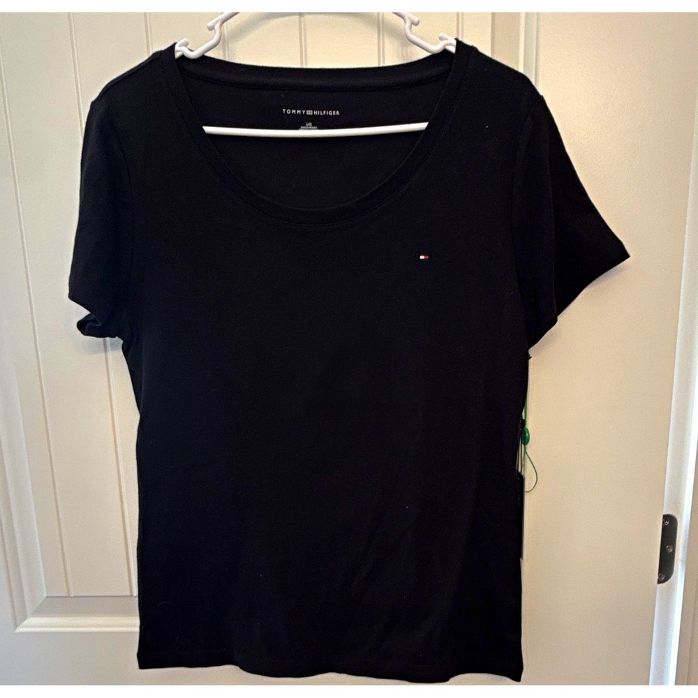 Tommy Hilfiger Women's Black Scoop Neck Short Sleeve Logo Tee, L J8SH0381 NWT